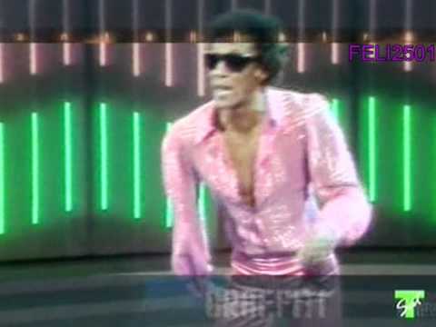 Rocky Roberts - Stasera mi butto (video 1982)