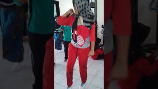 Download lagu Senam badondot ala afrianti titin. mp3