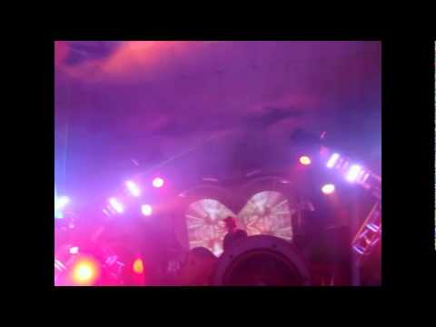 Tritonal - Cant Sleep (Super 8 & Tab Remix)