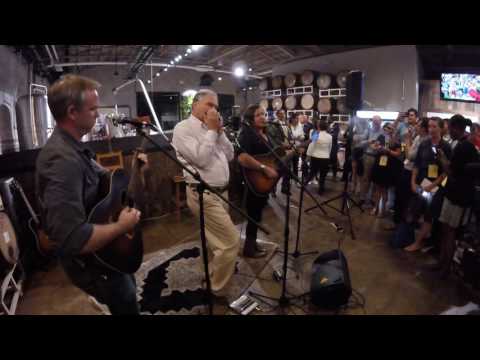 Tim Kaine Playing Harmonica with Nikki Talley & Jason Sharp 08-15-2016