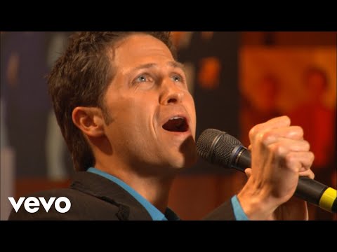 Bill & Gloria Gaither - Home [Live] ft. Michael English, Wes Hampton, Mark Lowry