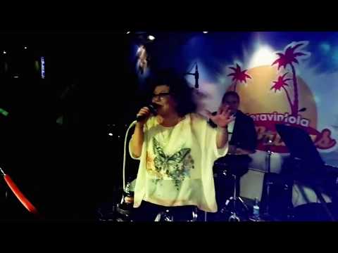 Anita Hirvonen - Ei itketä lauantaina