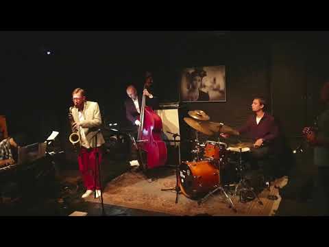 Marcin Janek Extradition Quintet, New Solution - live inTeatr Boto