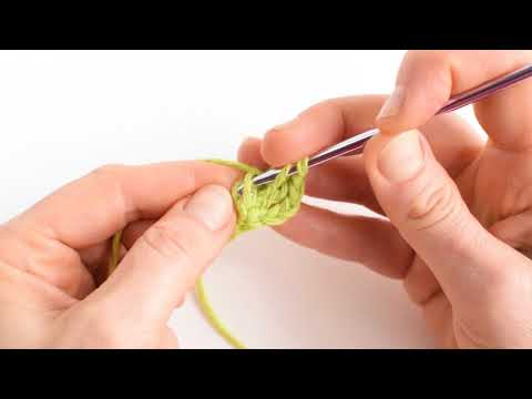 Chain-less Double Crochet Foundation.