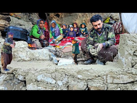 Real life of nomads by the river | Nomad man helps mother with 4 children | Traditional Chinese wall