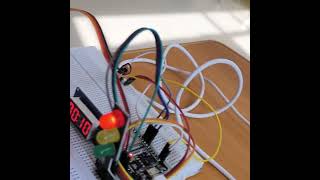 🚦 Smart Traffic Violation Detection System 🚗💨 | Red Light Crossing Alert ⚠️ Using ESP32 & Blynk 🌐