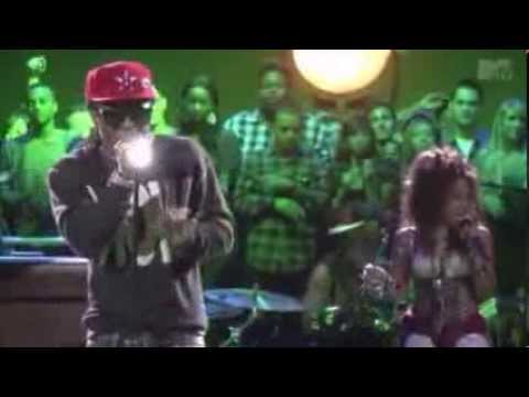 Lil Wayne Let the beat build live on MTV 2011)