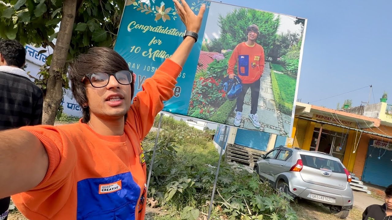 10 Million Pe Banner Lagwa Diya 😍