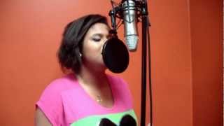 Giselle Binette Lights Ellie Goulding (cover) .mp4