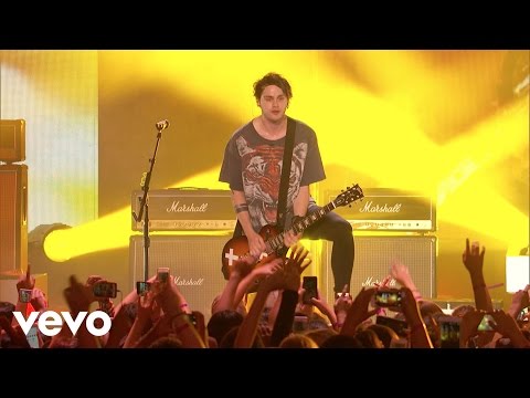 5 Seconds of Summer - Disconnected (Vevo Certified Live)
