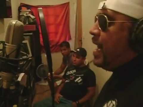 MC BETO E OS MANOS VIDEO OFICIAL