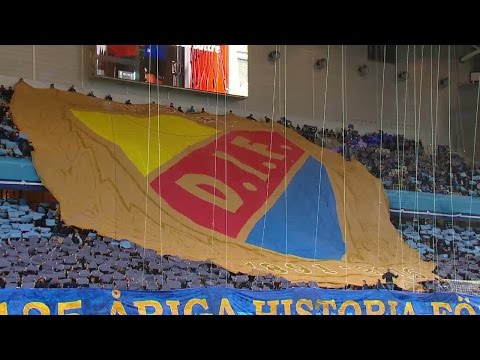 Djurgårdens mäktiga tifo över hela arenan - TV4 Sport