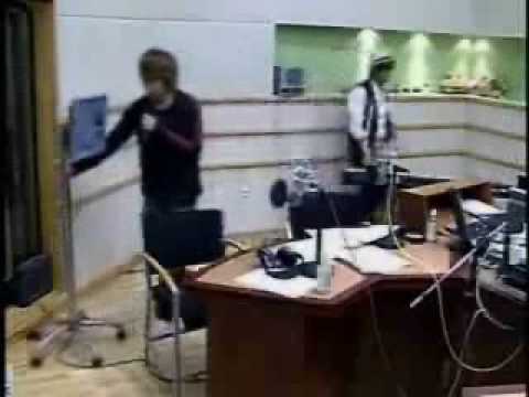 061002 EunTeukBoom? dancing XD