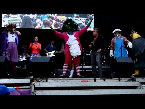 Cachureos - El Zancudo Draculón @ Lollapalooza Chile 2013