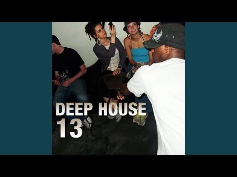 Sun Is Shining (Max Martinez Tech Dub) (feat. Keith Thompson)