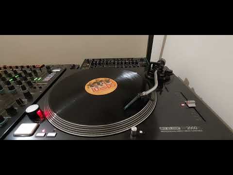 Umek - Untitled U1 ( Exerciser )