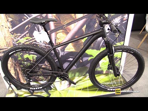 2020 Vaast Model M/1 Magnesium Bike - Walkaround - 2019 Eurobike