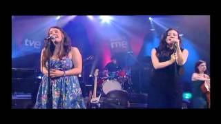 The Unthanks  'Here's The Tender Coming'