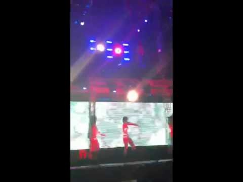 Laidback Luke Smells Like Teen Spirit vs FLGs Back n Forth