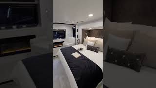 Limited Edition 2023 Riverstone Signature 41RL Luxury Fifth Wheel @ Couchs RV Nation #SHORTS #luxury