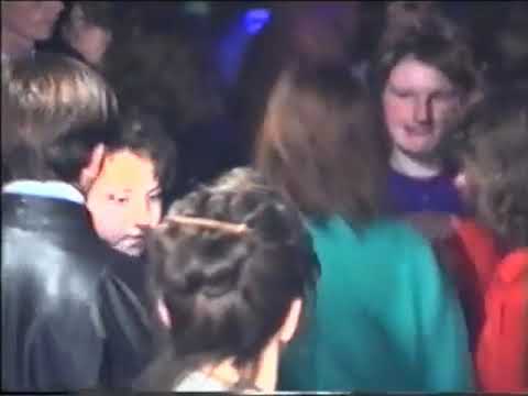 Azealia Banks - Chasing Time (RVDOLF Remix)