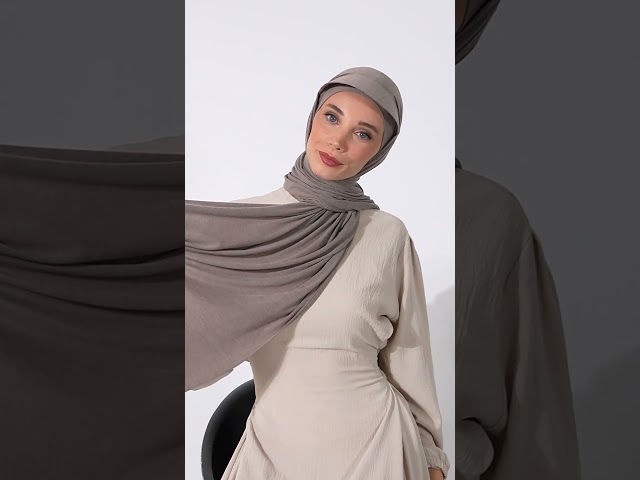 طرحة قطنية مع كاب - بني فاتح