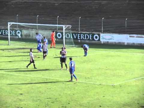 SC Espinho 3 x 0 Anadia FC [28' 2x0 Oliveira]