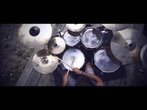 Matthias Sensylis performs 'The Diagnosis'