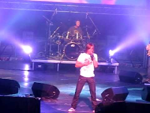 Fontána pre Zuzanu: Peter Cmorik - Niekto ma musí mať rád