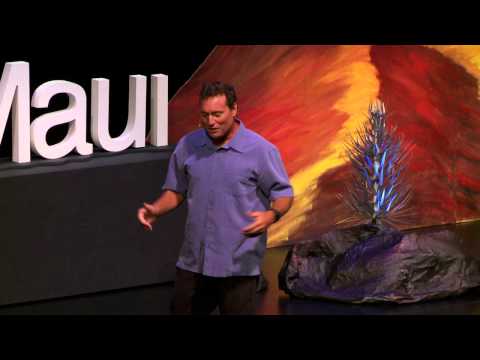 Ebb and flow -- lessons from riding giants | Dave Kalama | TEDxMaui