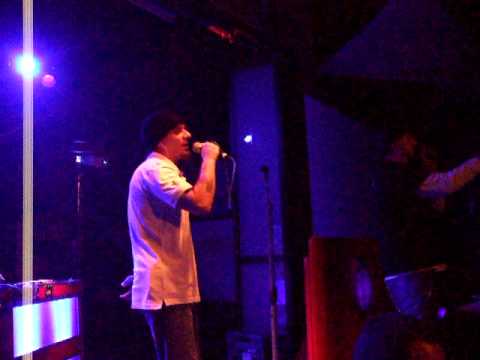 J - Ax - Io Zak e la tromba (live Vidia Cesena)