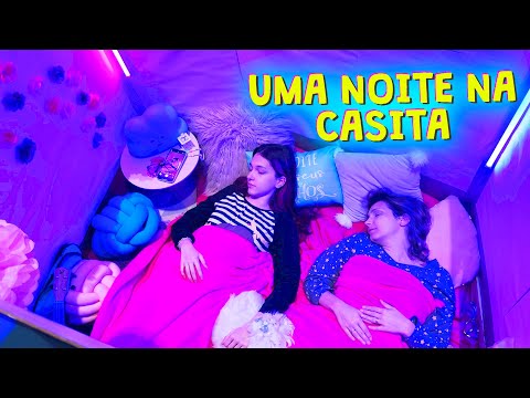 PASSAMOS a NOITE na CASITA do FILME ENCANTO !! CASA de PAPELÃO | Luluca