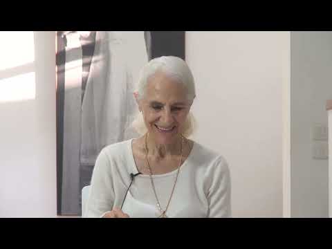 The Mother's Flower Road to the Divine — Loretta