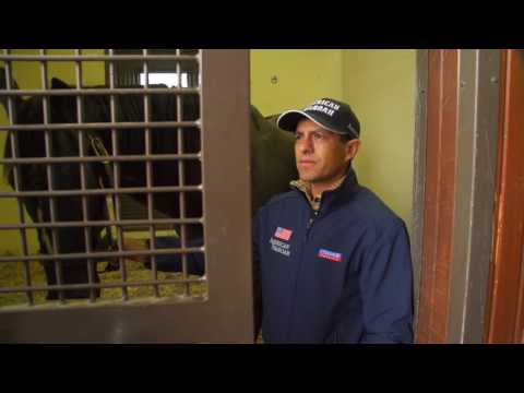 Victor Espinoza visiting Kentucky Derby Winner, War Emblem