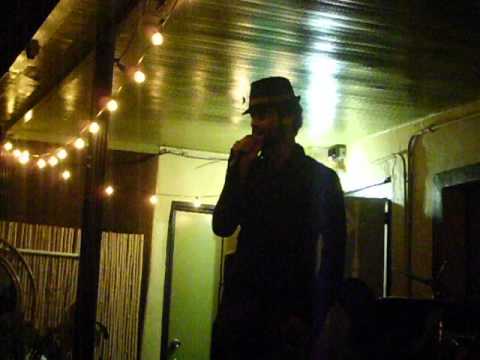 download lagu mp3 mp4 Lips Miami, download lagu Lips Miami gratis, unduh video klip Lips Miami