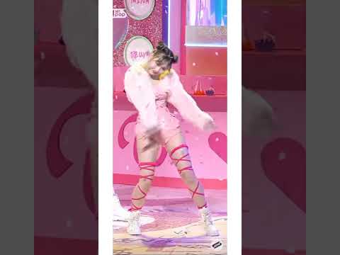 This part of momo in scientist❤