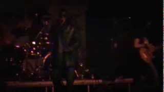 Wayne Wonder -  Searchinh dem searching / Watching you