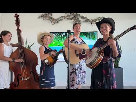 Kentucky borderline | The Alaskan Sunnyside Sisters (Full Video)
