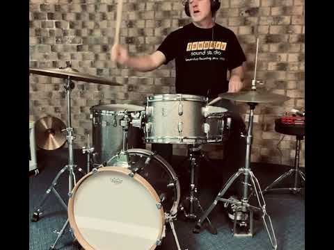 Open Handed drumming