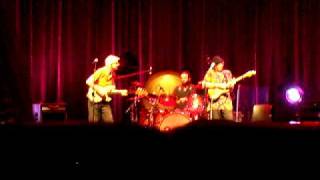 Ry Cooder &amp; Nick Lowe, Crazy &#39;Bout An Automobile (Every Woman I Know)