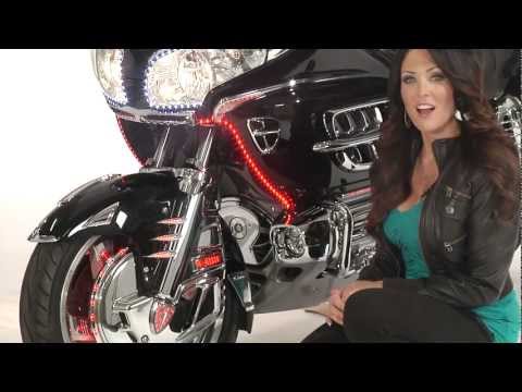 Gold Wing Video Map: Front Chrome & Lighting
