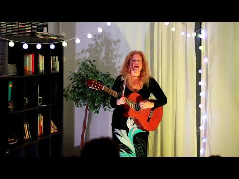 Lindsay Ferguson - Two Minds