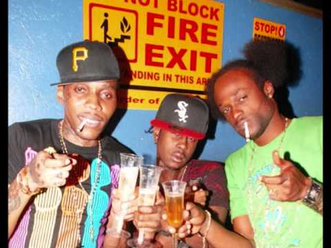Vybz Kartel Ft Richie Loop - Street Vybz Cup {Kalibandulu Remix} ~Gaza - Aug 2010~ "U.T.G"