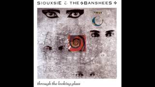 Siouxsie and The Banshees - Hall Of Mirrors (Lyrics)