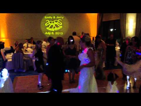 Karaokepartyrentals.com video.