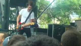 Japandroids &quot;The Boys are Leaving Town&quot; (live @ Pitchfork Music Festival 07/18/2009)