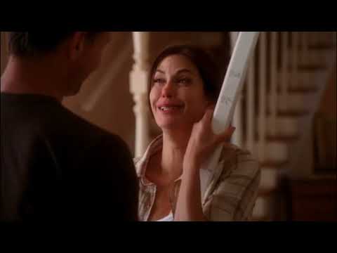 Susan Is Upset About Having To Move - Desperate Housewives 6x23 Scene