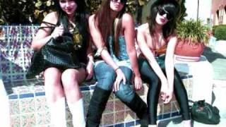 &quot;i move it millionaires&quot; (lyrics &amp; download)