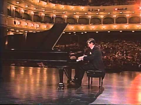 download lagu mp3 mp4 Liebesfreud Piano, download mp3 Liebesfreud Piano free download mp3, download mp3 Liebesfreud Piano