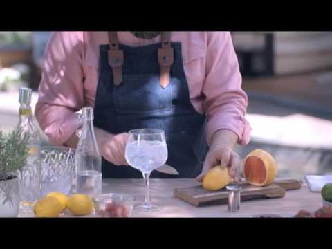 download lagu mp3 mp4 Finlandia Grapefruit Vodka Recipes, download lagu Finlandia Grapefruit Vodka Recipes gratis, unduh video klip Finlandia Grapefruit Vodka Recipes